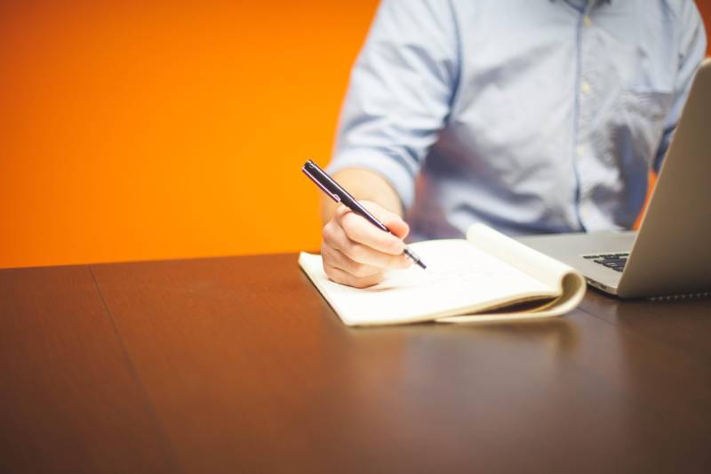 Quels conseils fiscaux attendre d’un cabinet local à Pégomas pour un chef d’entreprise ?